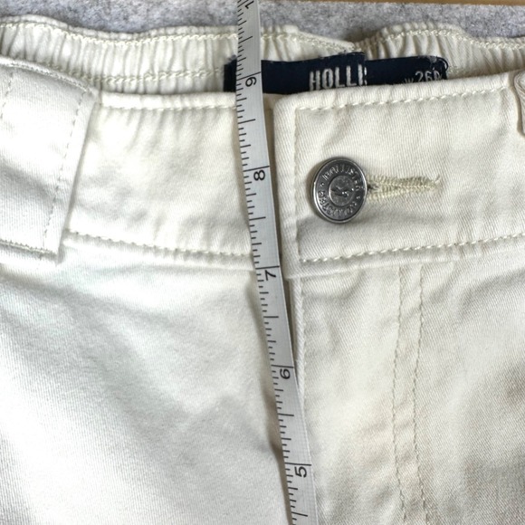 HOLLISTER Women's 2R / W26R Low-Rise Baggy Leg Cotton Cargo Pants in Light Beige - Picture 10 of 11